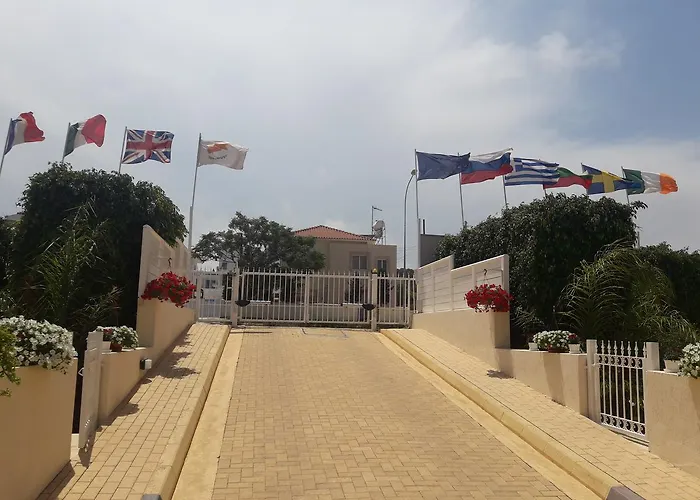 Anthorina Villa 9
